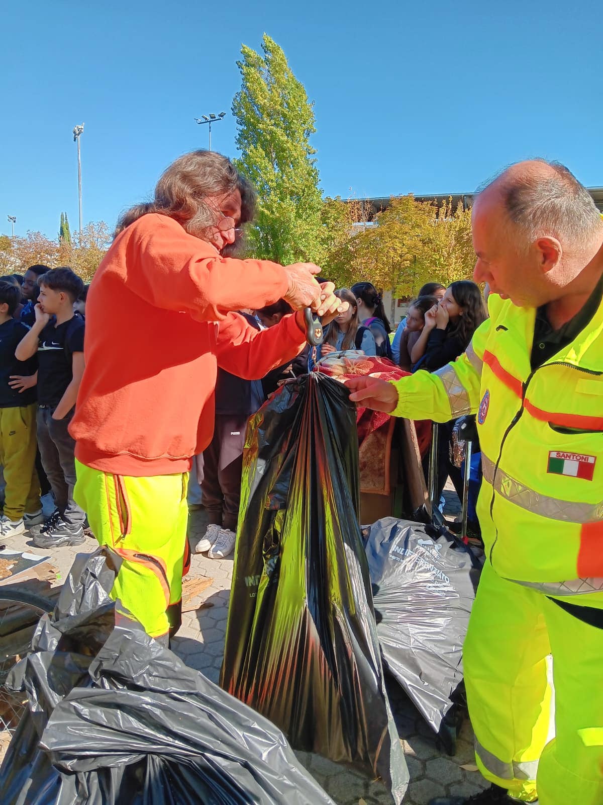 alcune immagini della raccolta a Castelfiorentino
