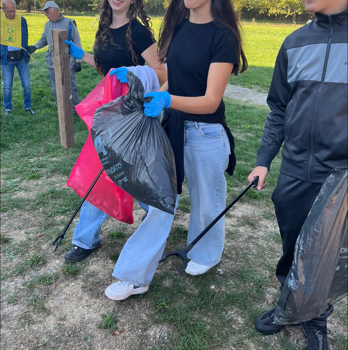 alcune immagini della raccolta a Castelfiorentino