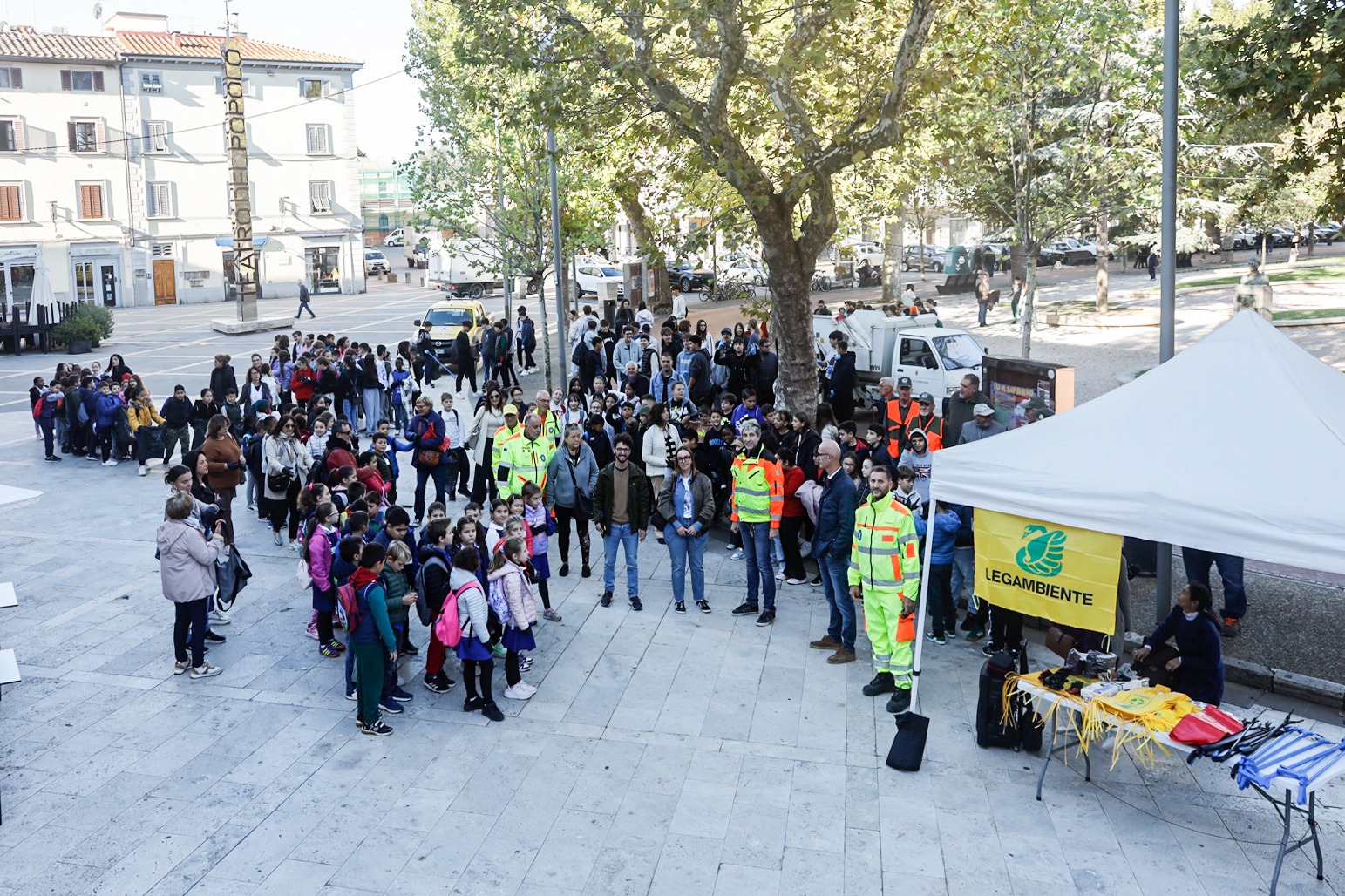 alcune immagini della raccolta a Castelfiorentino